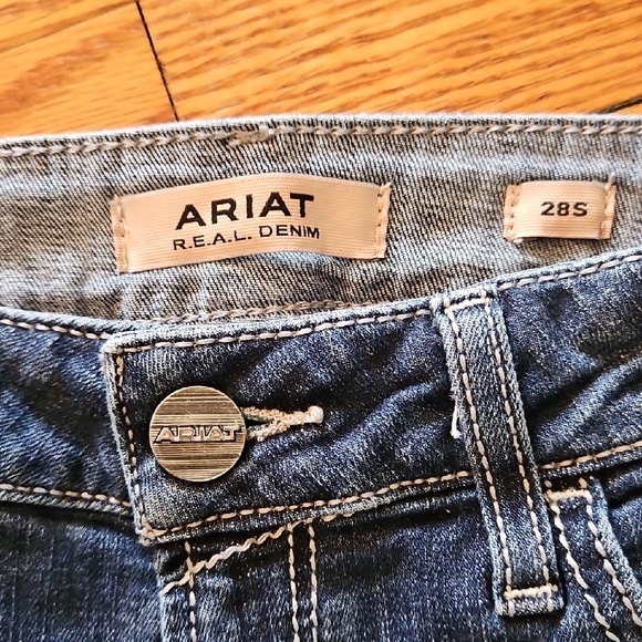 Ariat Dark Blue Wide Leg Trouser Jeans for Women Size 28S - Picture 2 of 7